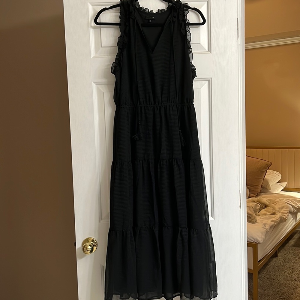 Who what wear black dress - size medium! ✨ gentle love